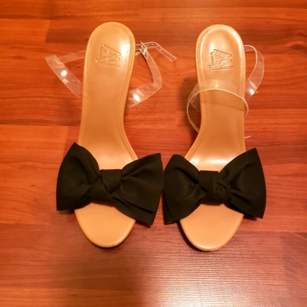 AAJ by Aminah. Black and Clear Heels with bow.  Floor Model. Slightly Damaged.